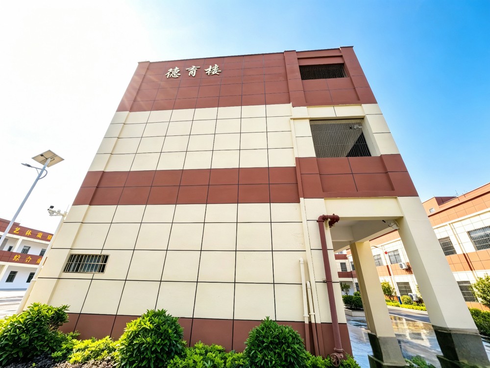 2026精选抚州全封闭叛逆小孩改变学校专业选择分析